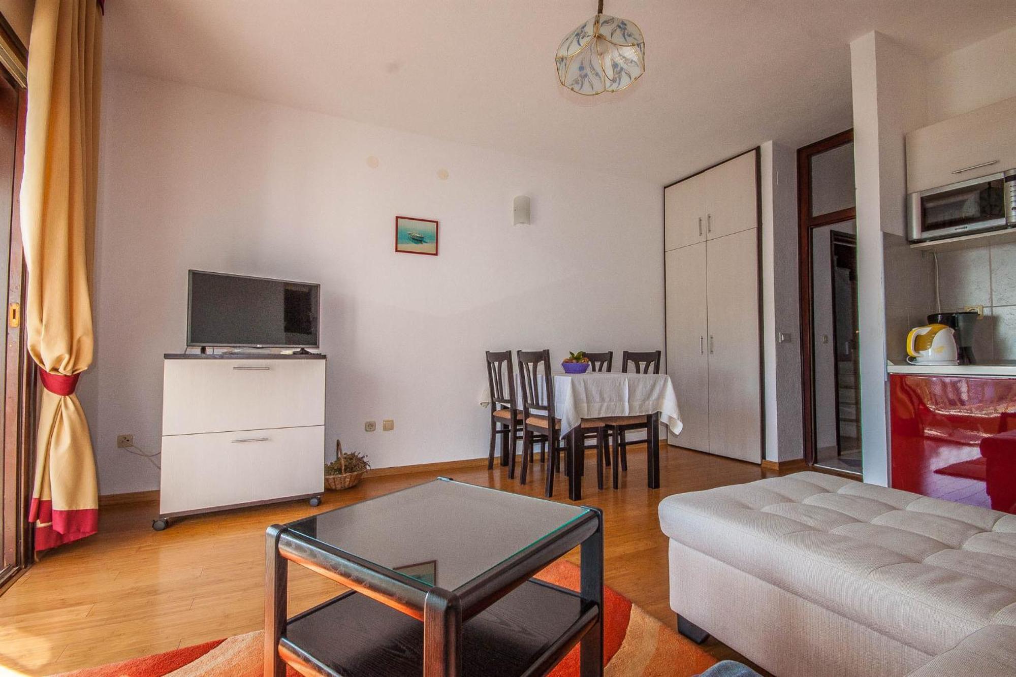 Apartments Rosanda Pakoštane 外观 照片
